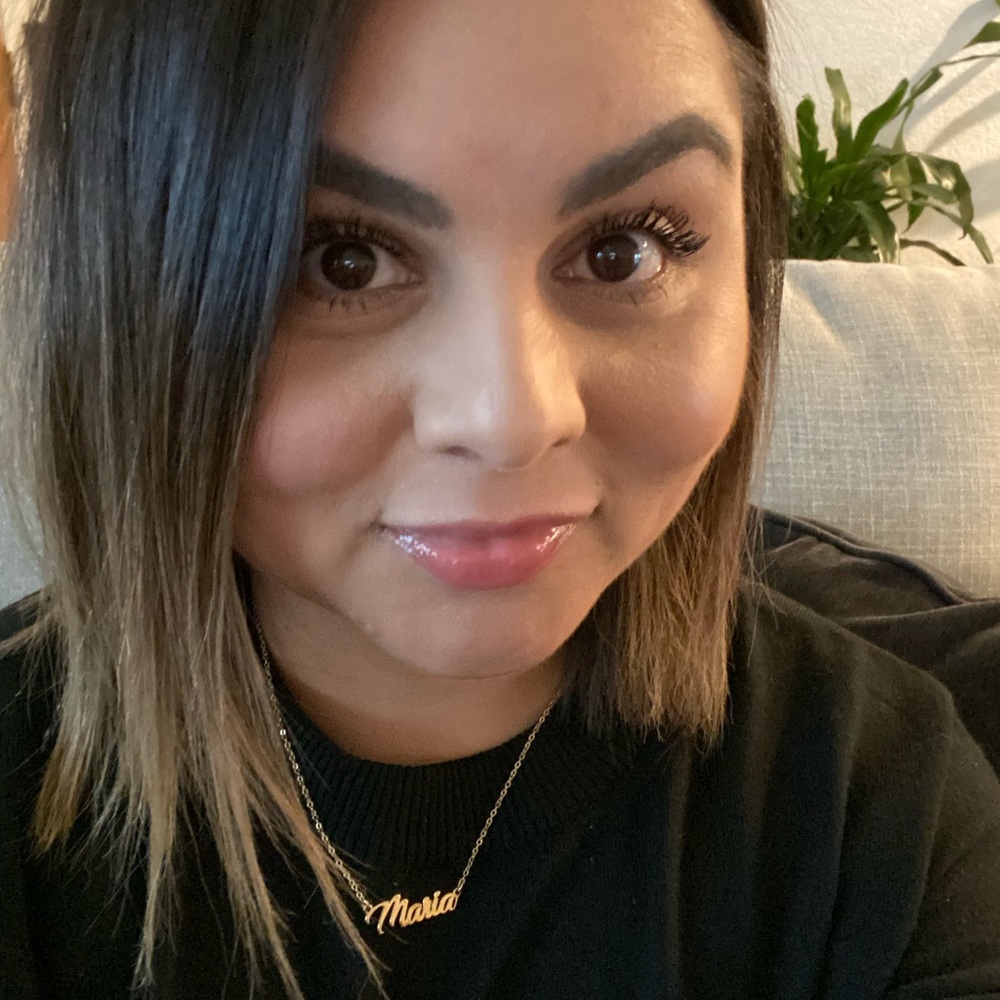 Meet your Posher, Maria